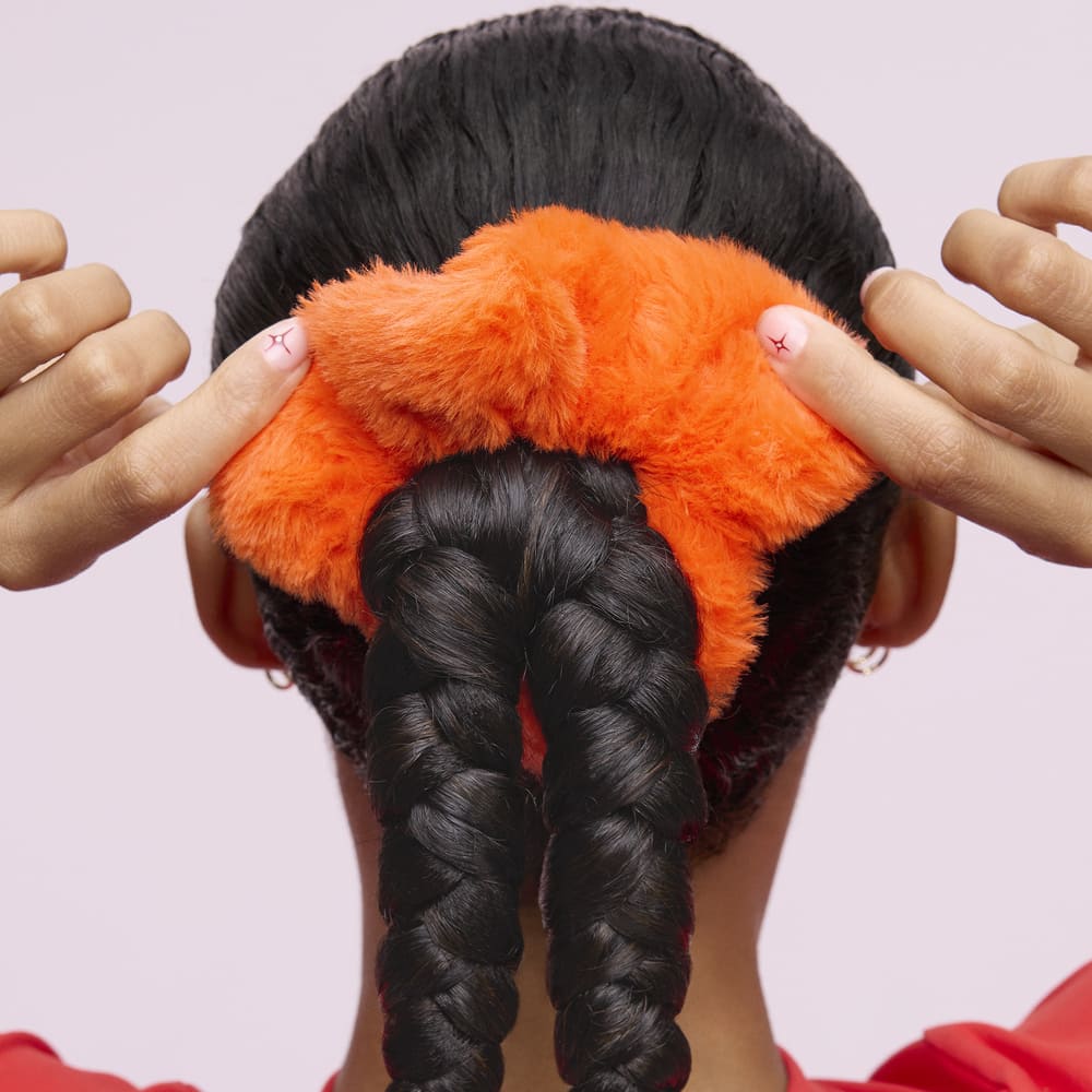 SCRUNCH & CLIP SET-25 XMS (SET DE ACCESORIOS PARA EL CABELLO)